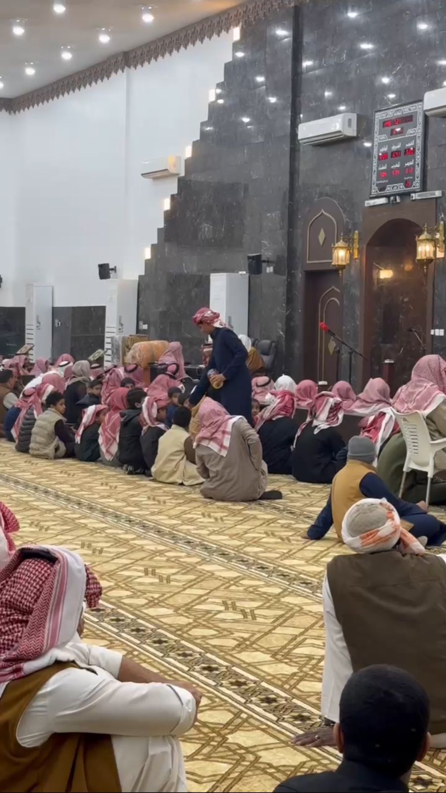 صورة رقم 5 من الألبوم